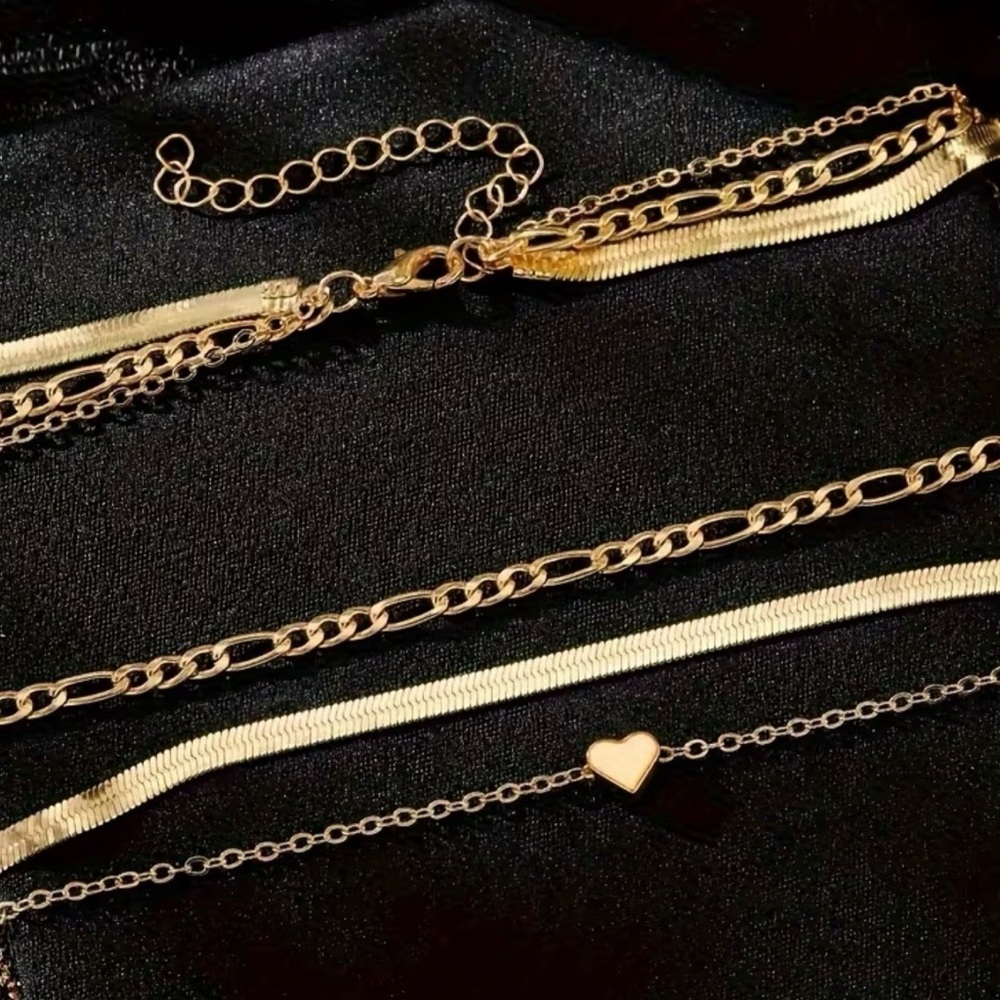 Gold 3 Layered Heart Pendant Necklace - Picture 5 of 6